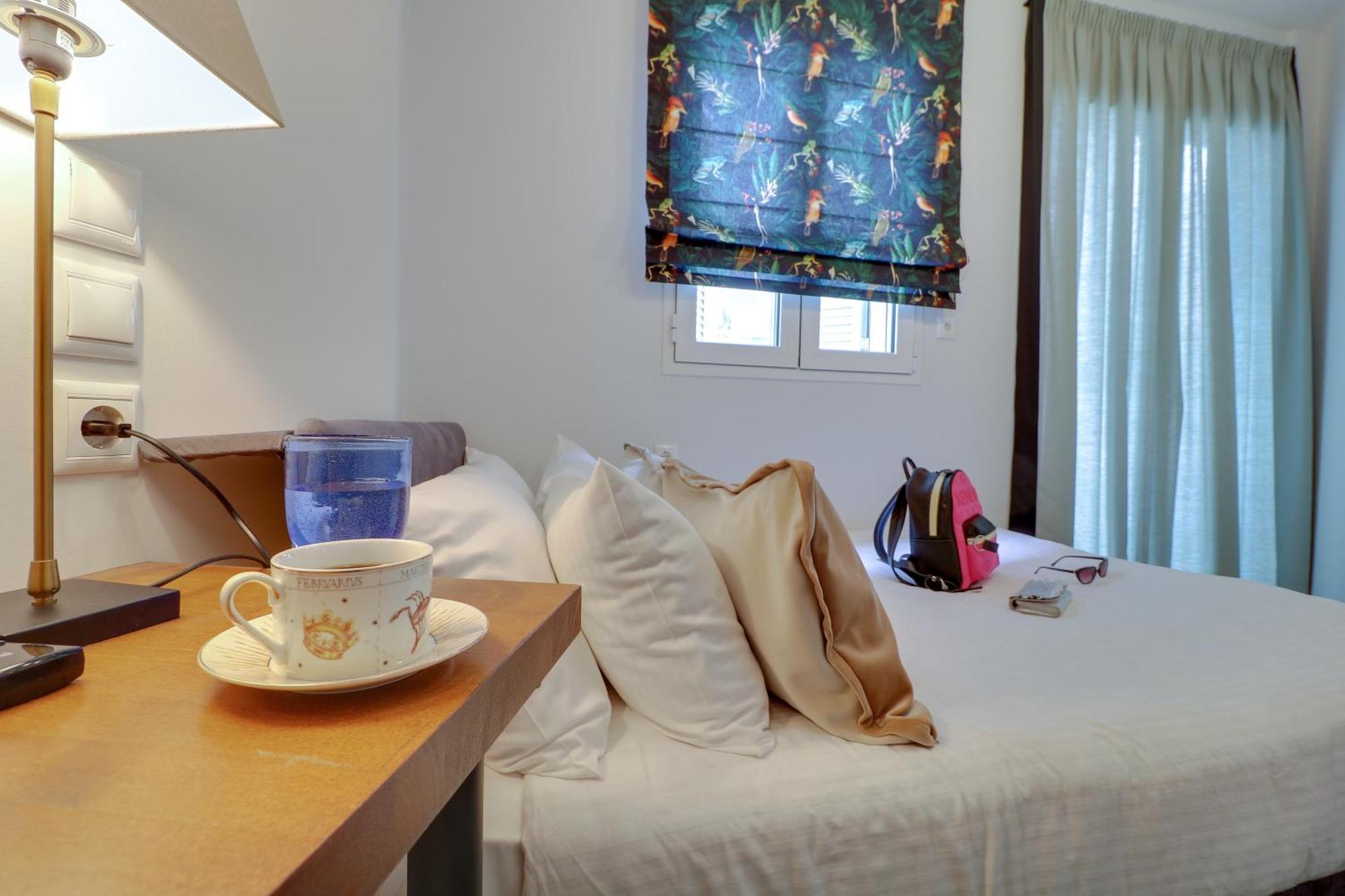 Athinn Residence Atény Pokoj fotografie